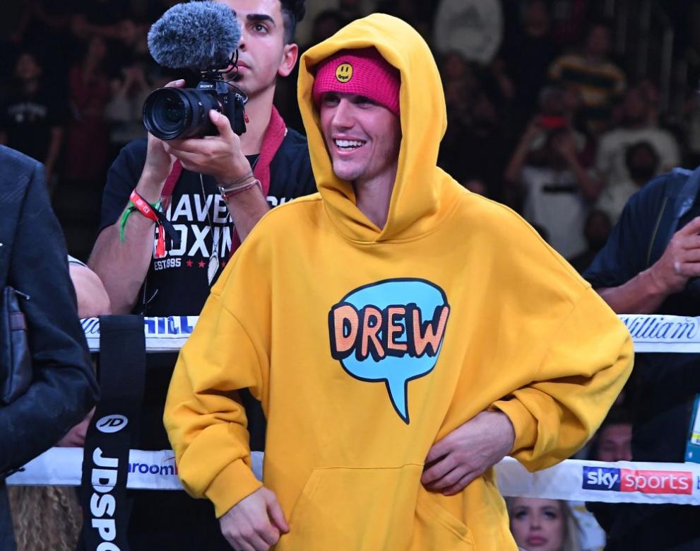  Джъстин Бийбър 