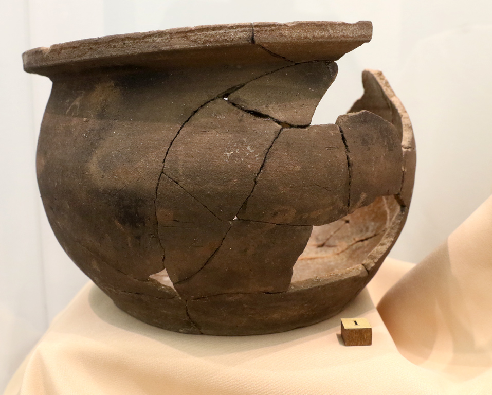 <p>Готварски съд - Гювеч XVIII-XIX век</p>