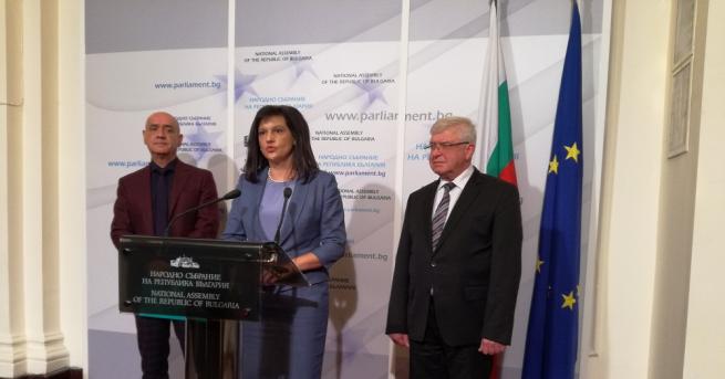 И частните болници да правят обществени поръчки за закупуването на