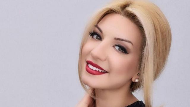 Йоанна Драгнева показа дъщеричката си в Instagram (СНИМКИ)