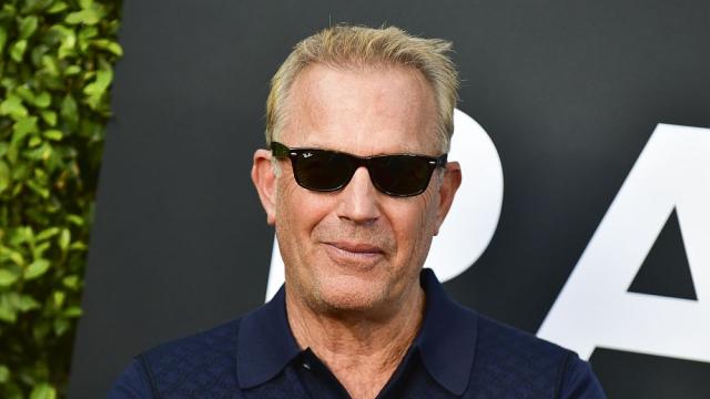 Кевин Костнър се учи как да бъде мечтаният родител за седемте си деца 