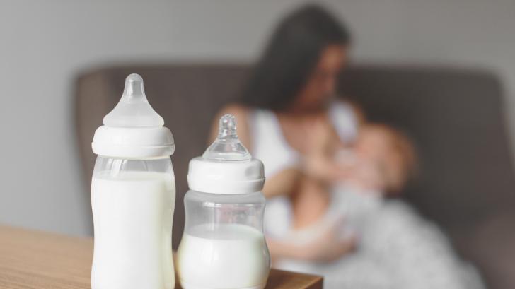 Как да захранваме бебе на 1 месец