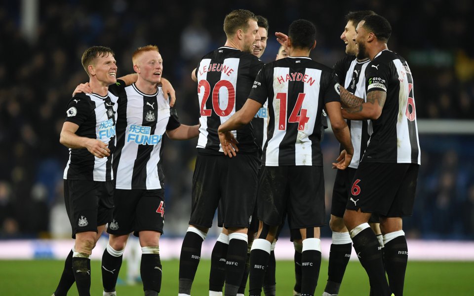 Само 2 клуба в Англия използват схемата за подпомагане на