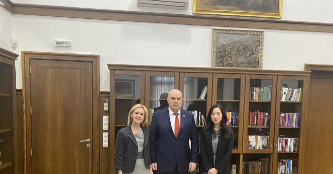 Главният прокурор Иван Гешев прие в Съдебната палата постоянния съветник