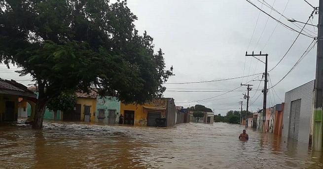 Десетки са жертвите на наводненията от последните дни в югоизточните
