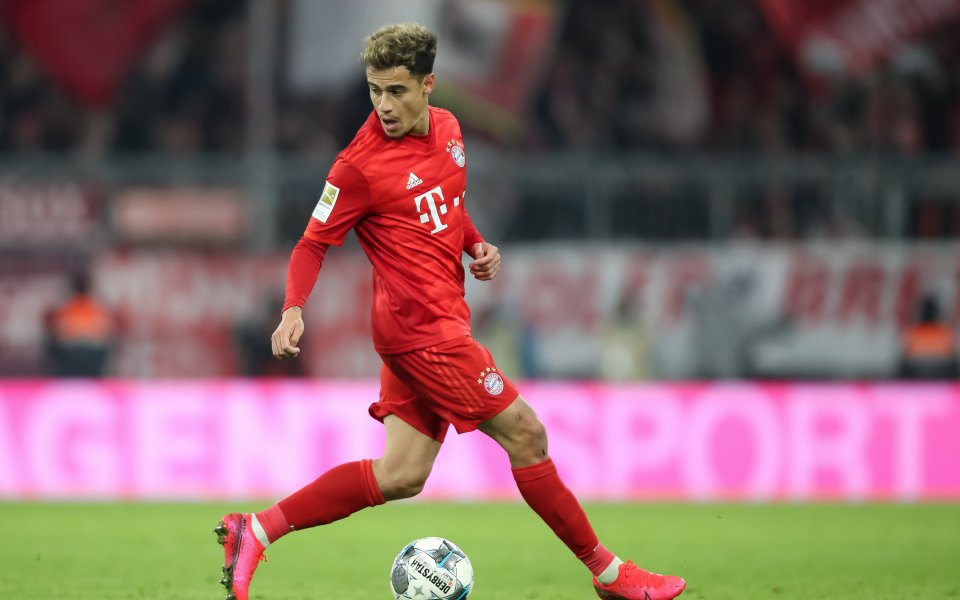 Отборът на Барселона спешно се опитва да намери купувач на