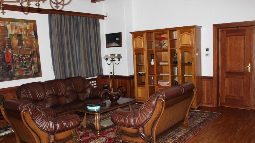  Вижте парцели и благосъстояния от интервенцията против Божков 