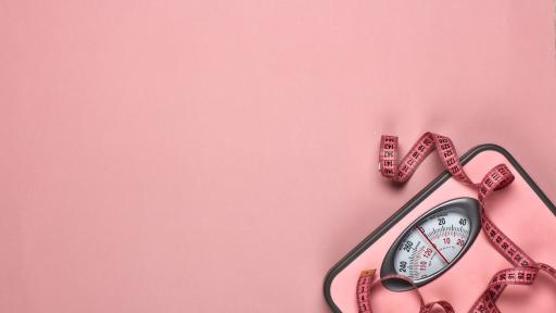  <p>Защо <strong>теглото </strong>ни<strong> </strong>се<strong> трансформира </strong>спрямо<strong> местоположението?</strong></p> 