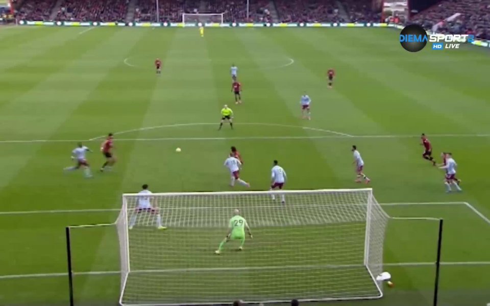 Вижте най-интересните моменти от успеха на Борнемут срещу Астън Вила