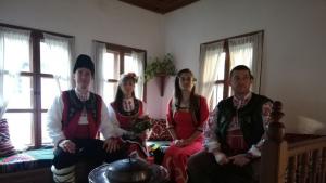 любов музей Етър сватба