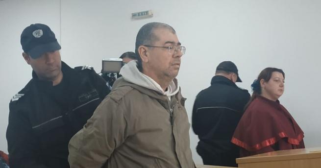 Пловдивският районен съд остави в ареста с мярка задържане под