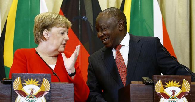 Президентът на Република Южна Африка Сирил Рамапоса и германската канцлерка