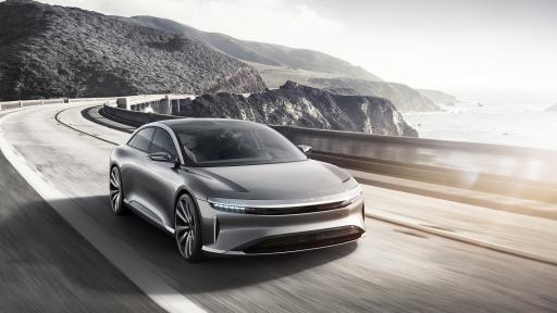  Представеният през 2017 година Lucid Air ще се разграничава от серийния модел, който ще дебютира на автосалона в Ню Йорк. 