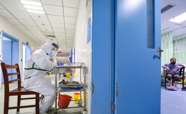 Едни от първите пациенти в Китай не могат да се изчистят от коронавируса