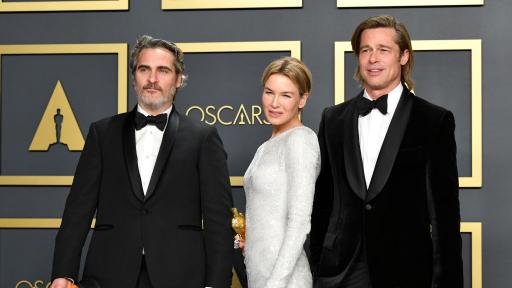  <p>&bdquo;Готов съм да <strong>пия тази вечер,</strong> чак до сутринта&rdquo;</p> 