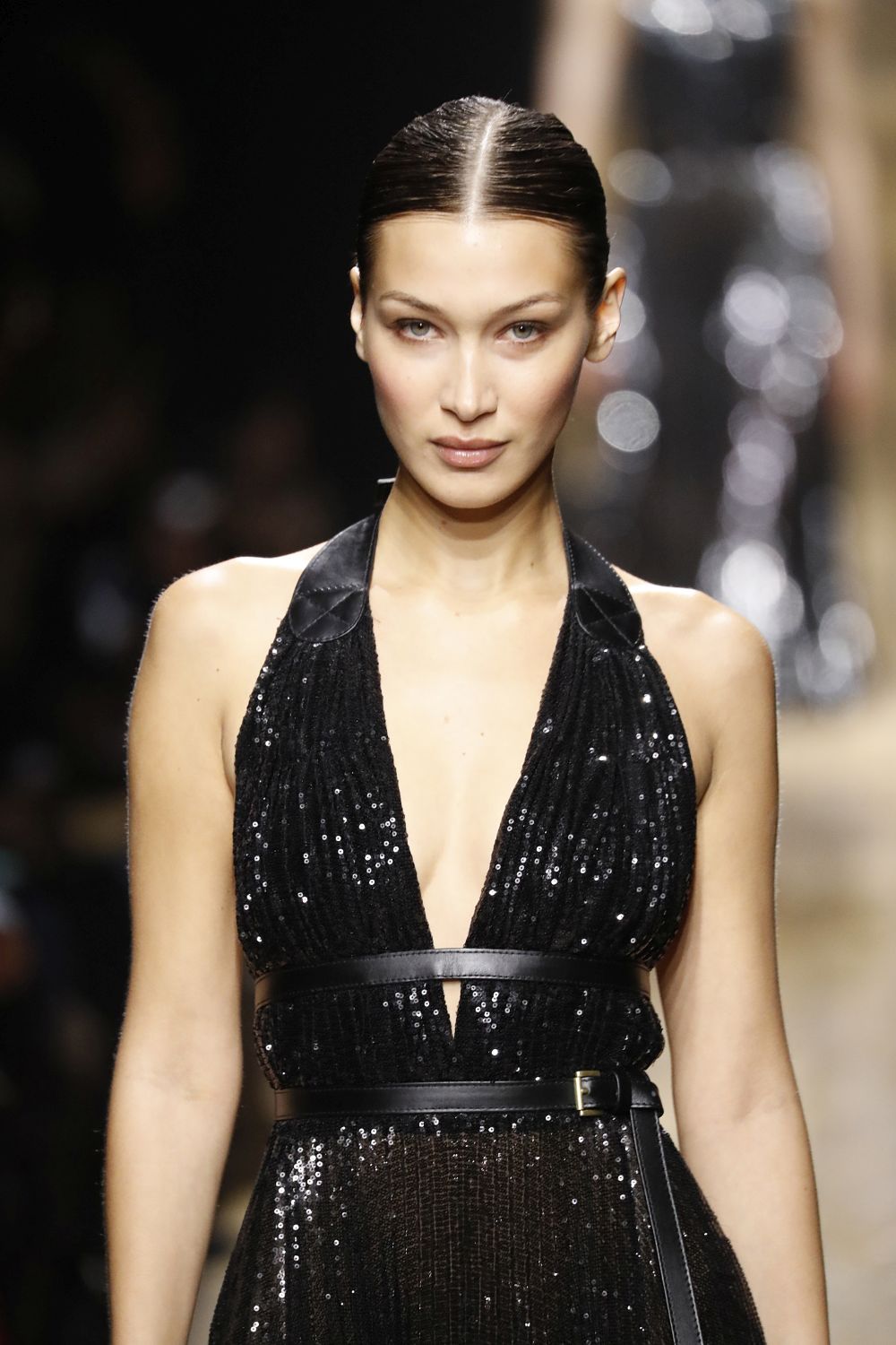 Любим дизайнер на кралица Летисия показа вдъхновението си в Ню Йорк (ГАЛЕРИЯ)