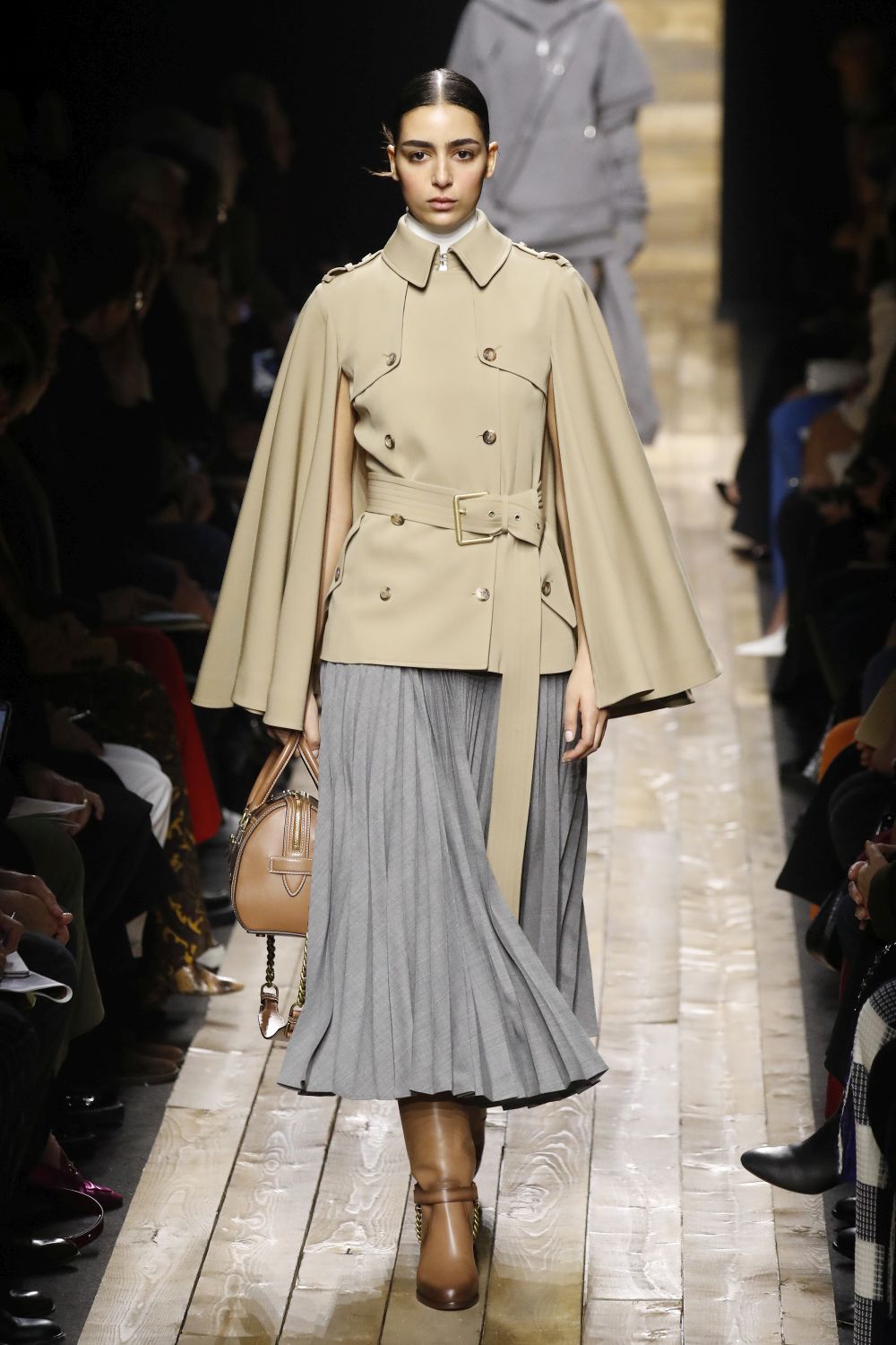 Любим дизайнер на кралица Летисия показа вдъхновението си в Ню Йорк (ГАЛЕРИЯ)