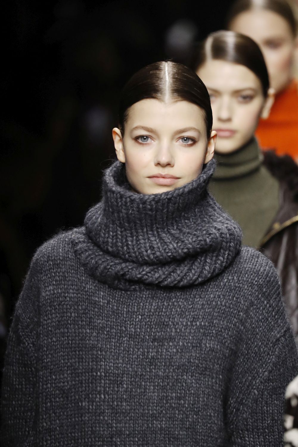 Любим дизайнер на кралица Летисия показа вдъхновението си в Ню Йорк (ГАЛЕРИЯ)