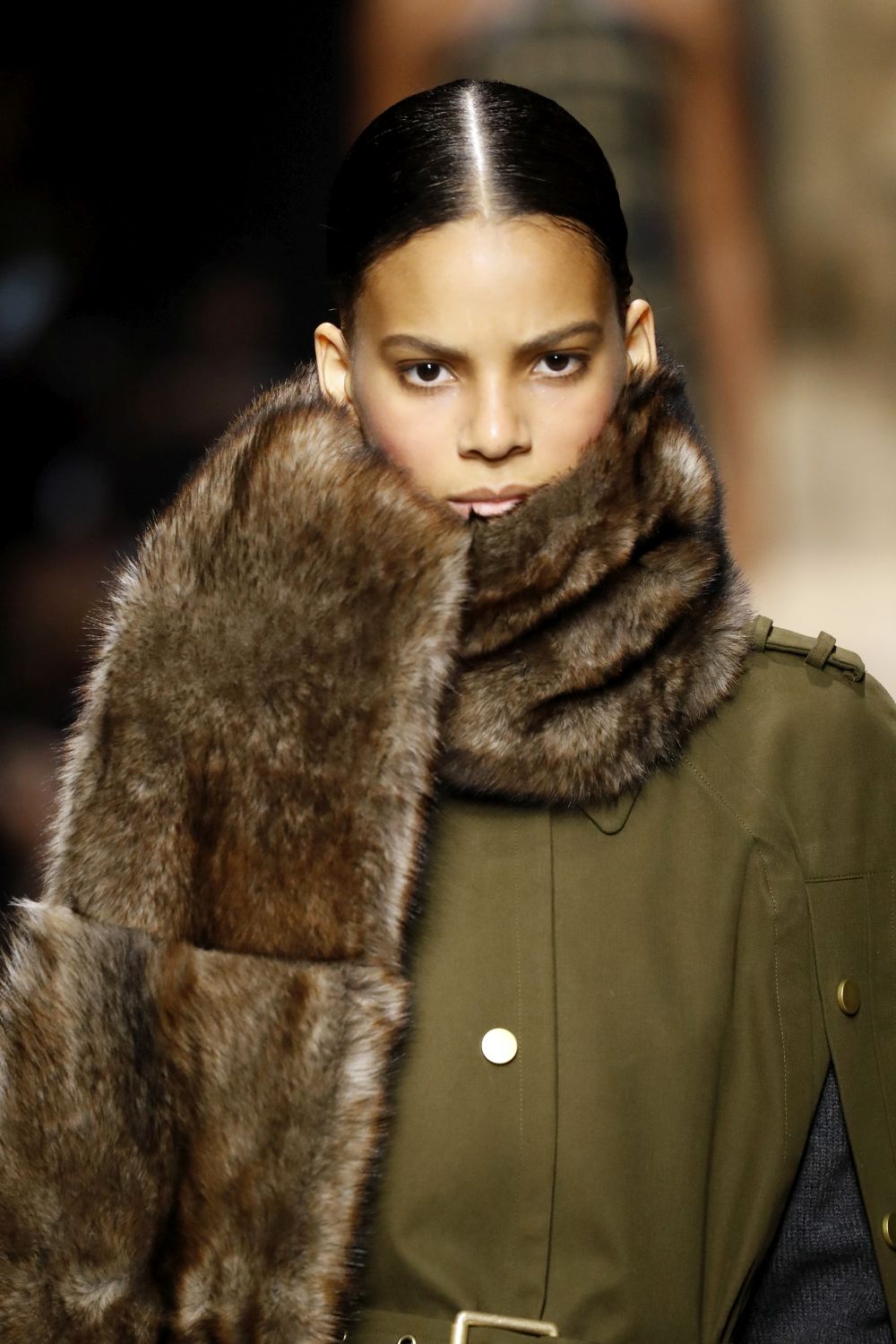 Любим дизайнер на кралица Летисия показа вдъхновението си в Ню Йорк (ГАЛЕРИЯ)