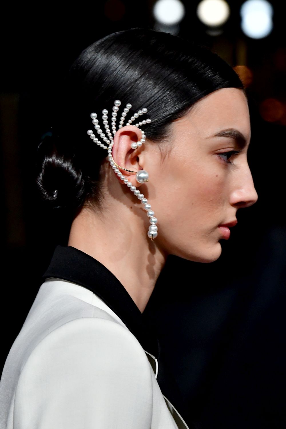 Дизайнер, обличал Мишел Обама, Кейт Мидълтън и Опра Уинфри, избра да почете