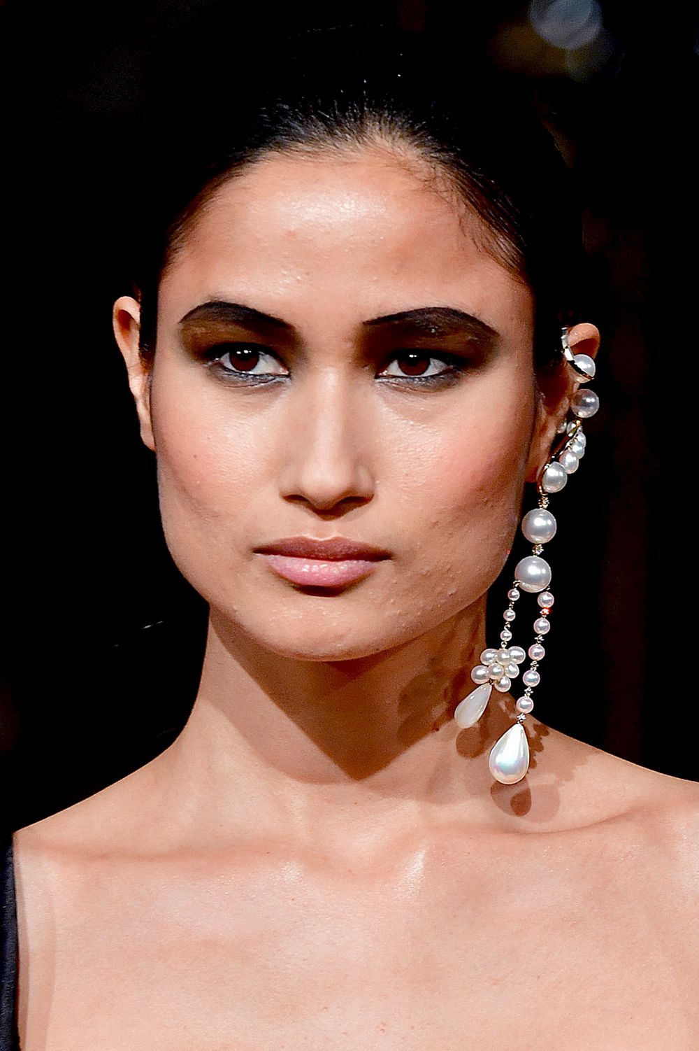 Дизайнер, обличал Мишел Обама, Кейт Мидълтън и Опра Уинфри, избра да почете