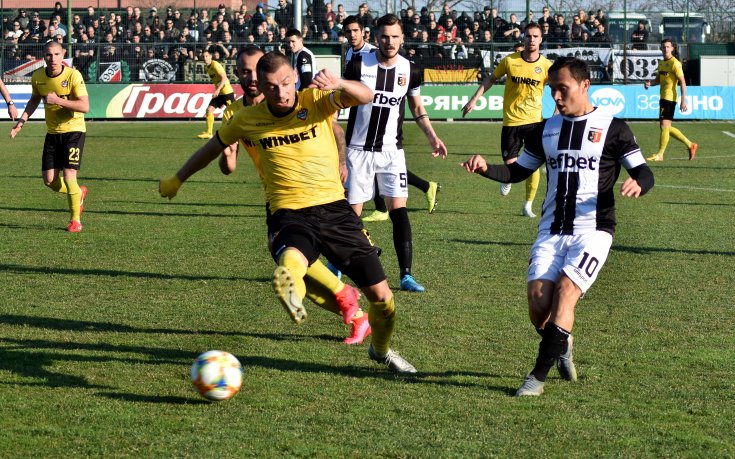 Голямо дерби на старта: Ботев Пд и Локо Пд излизат в здрав мач