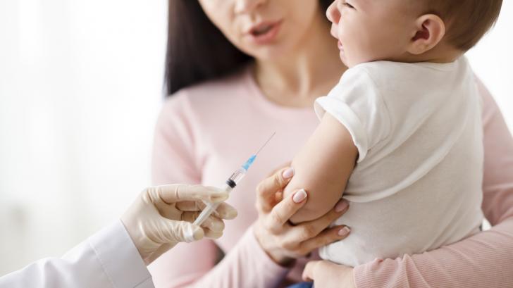 Отказвам да ваксинирам детето си. Какви са последиците?