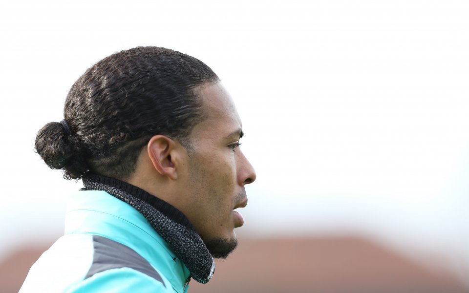 Звездата в центъра на защитата на Ливърпул Върджил Ван Дайк