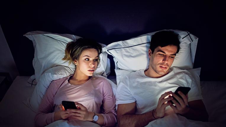 8 неща, които щастливите двойки правят преди да заспят