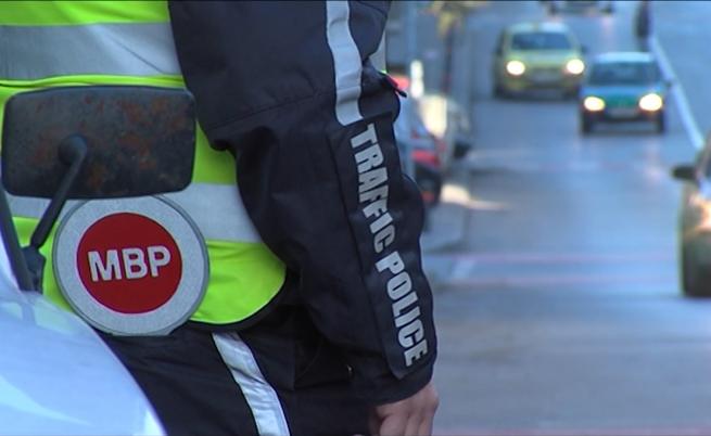  Как върнаха на работа служител на реда, завлякъл десетки фамилии с хиляди левове 