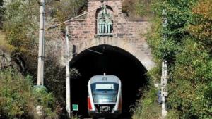 тунел Карлово