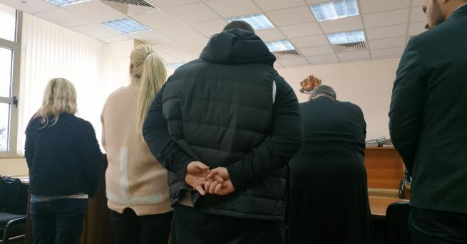 Пловдивският апелативен съд остави в ареста бившата шефка на Радневската