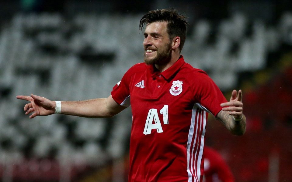 Халфът на ЦСКА Греъм Кери бе награден за играч №1