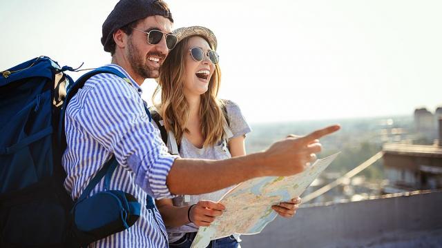 Изследване: Хората, които пътуват надалеч, са по-здрави от домошарите