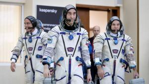 космонавти