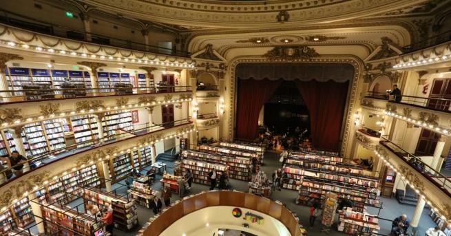 Вдъхновени истории Тази книжарница ще ви остави без дъх Живко