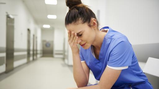  <p>"Това е <strong>изживяване</strong>, което бих сравнила със <strong>световна война</strong>"</p> 