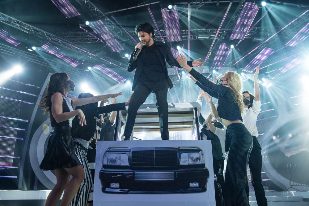 Дара грабна победата
<h1 class=