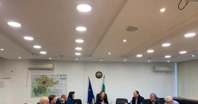 200 души са поставени под карантина в Пловдивско заради контакти