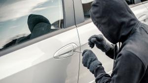 В Бургас се извършва операция срещу кражбите на луксозни автомобили