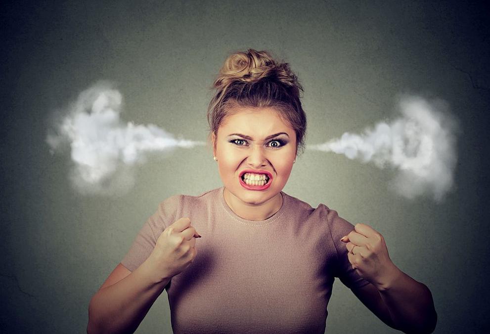  жена експанзия 