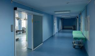 Затварят болницата в Нова Загора заради положителни проби за COVID-19