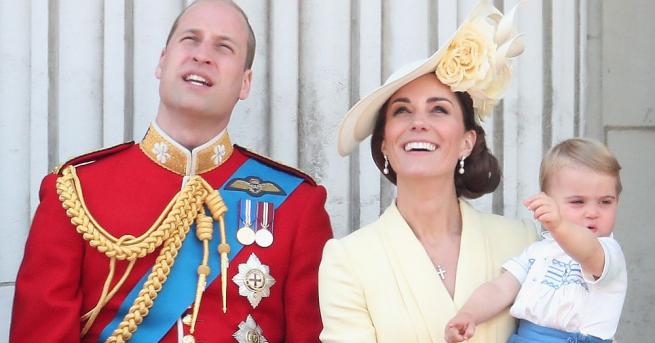Херцогът и херцогинята на Кеймбридж Уилям и Кейт разтопиха света