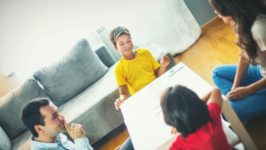  Социално изолирани, само че не и отегчени 