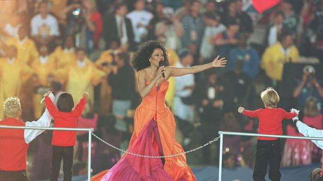 Даяна Рос – живата легенда на американската музика (ГАЛЕРИЯ)