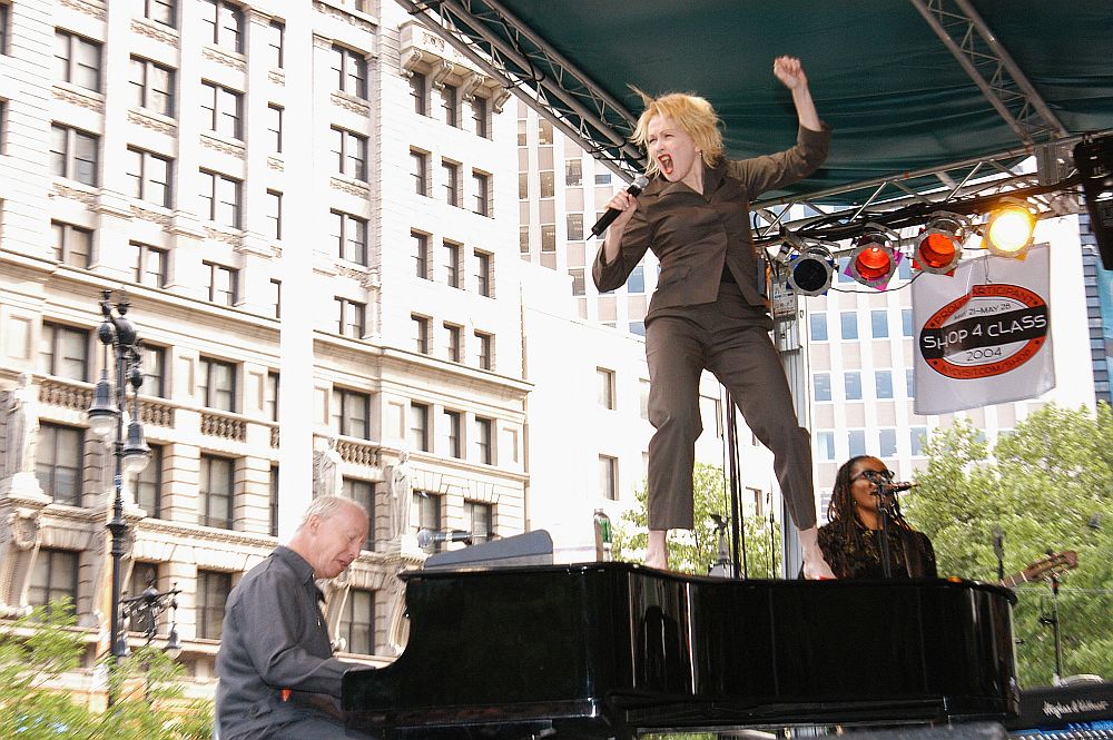 Синди Лупър