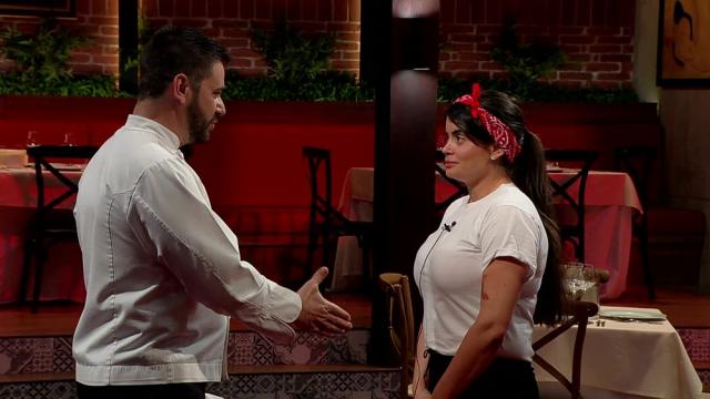 Соня изненадващо напусна Hell’s Kitchen България 