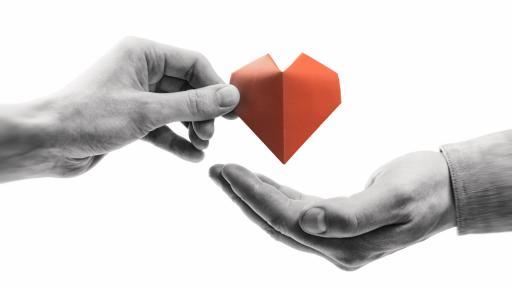  <p>Млада майка се бори с израстък на гръбначния мозък</p> 