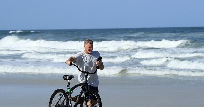 Плажовете в Маями бяха отворени отново след като останаха затворени