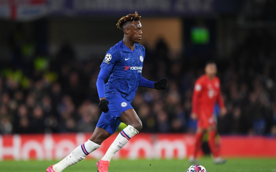 Нападателят на Челси Тами Ейбрахам призна, че изпитва удоволствие да